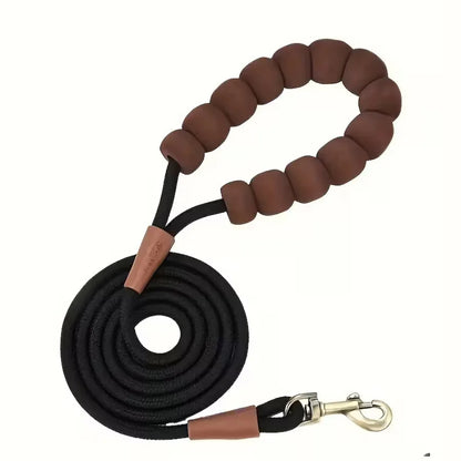 Laisse pour chien en nylon durable avec poignée en silicone confortable